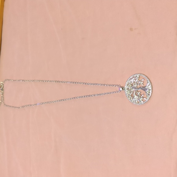 16" silver-tone tree of life necklace nwot - Picture 3 of 5